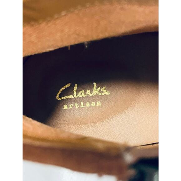 Clarks Artisan Maypearl Lilac Ankle Booties Brown Leather Suede Wms Size 7.5 NWT - Picture 6 of 7
